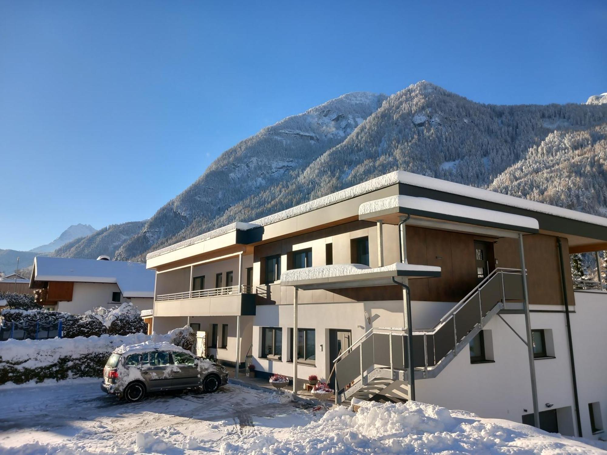 MyHome Apartments Umhausen Extérieur photo